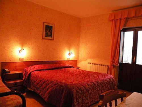 Albergo Ristorante Il Pescatore 빌레타 바레아 외부 사진